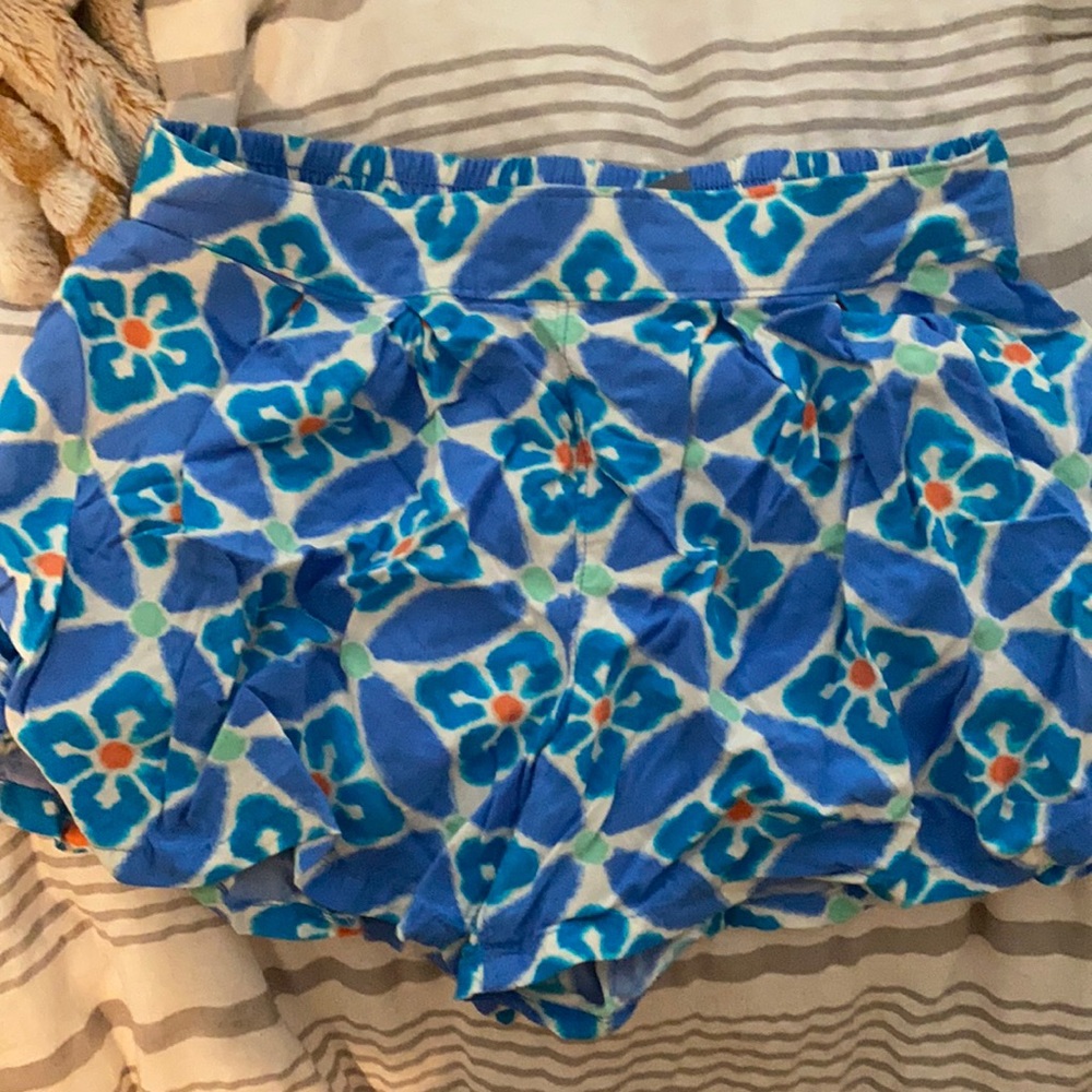 Patterned shorts